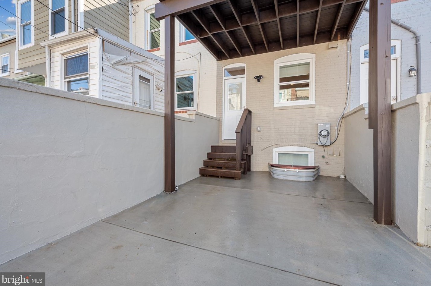 338 Robinson St, Baltimore MD  21224-2216 exterior