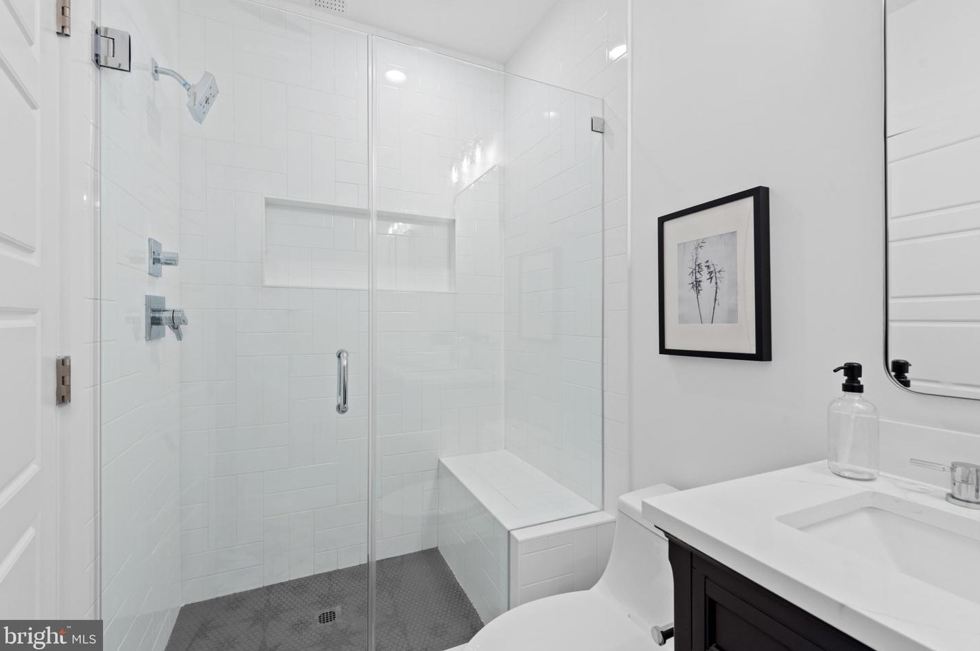 338 Robinson St, Baltimore MD  21224-2216 exterior