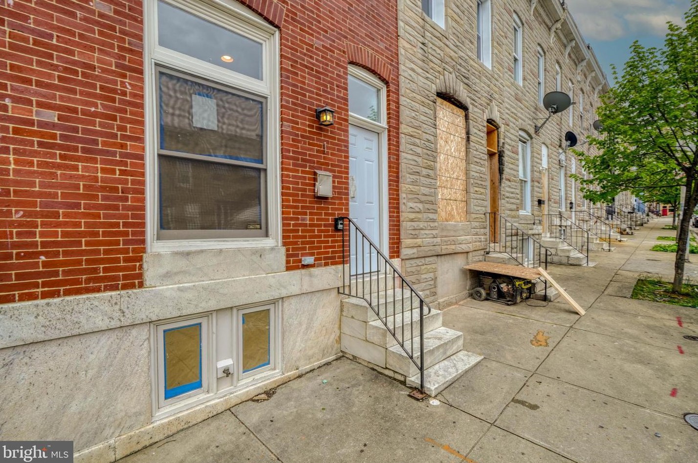 31 Clinton St, Baltimore, MD 21224-1403