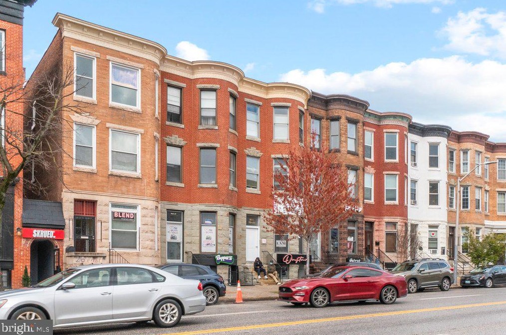 28 25th St, Baltimore, MD 21218-5106