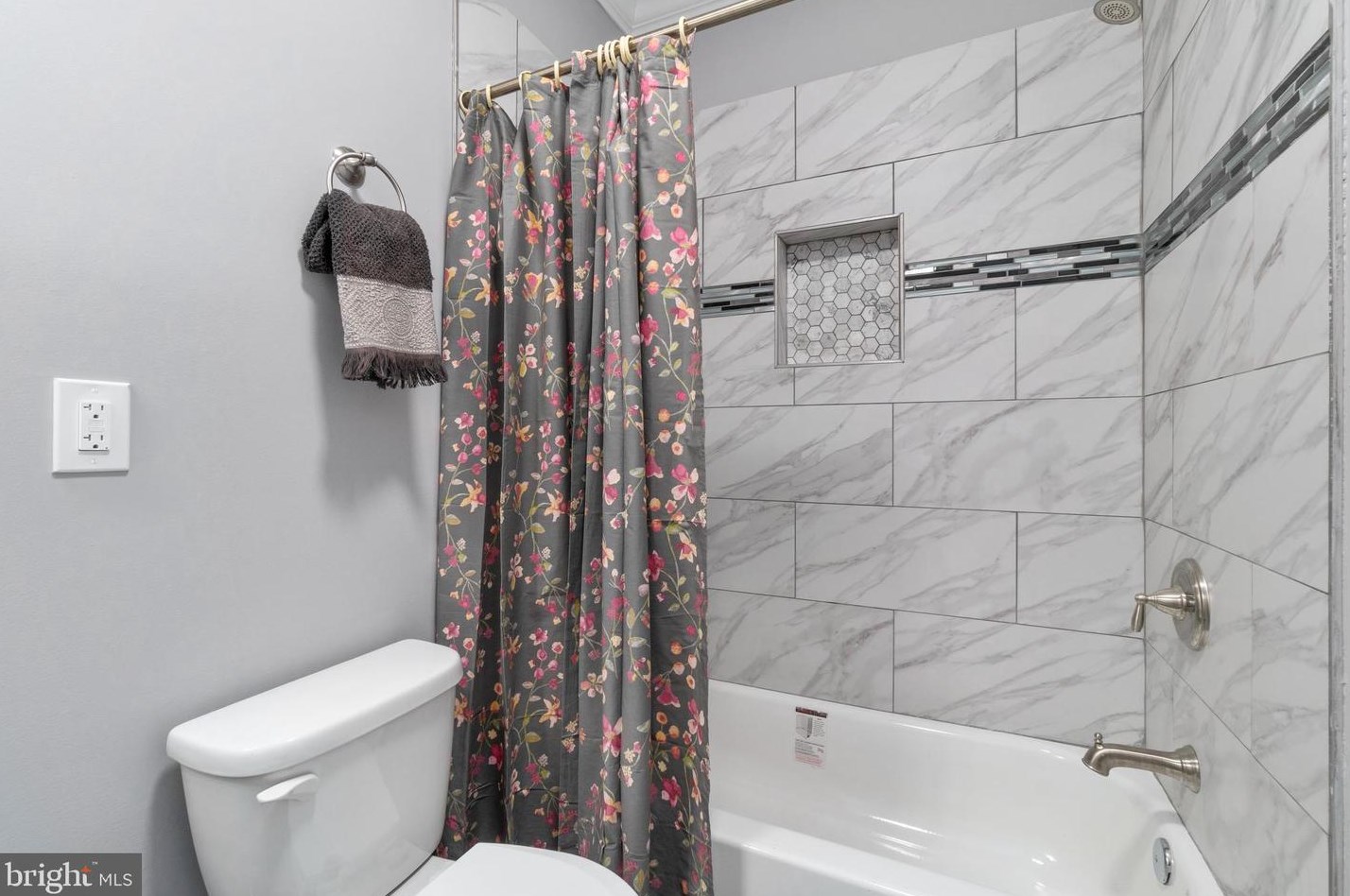 218 N Rose St, Baltimore, MD 21224