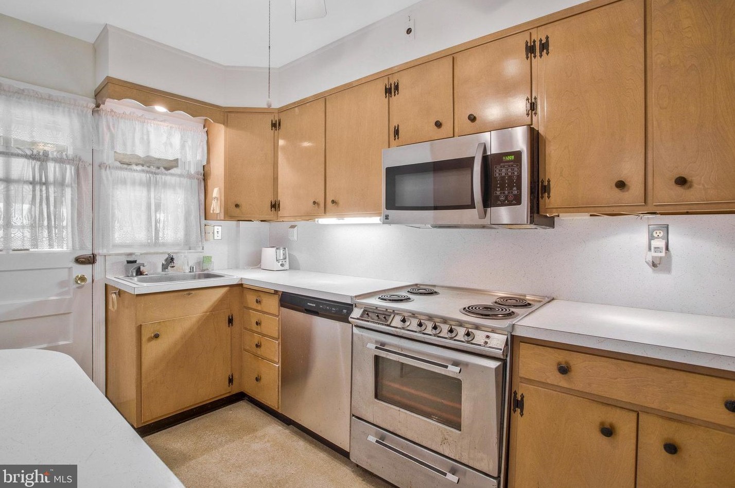 1903 Lydonlea Way, Baltimore, MD 21239-3103