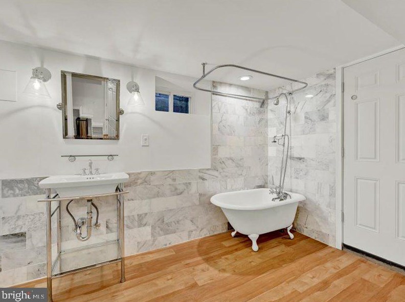 4113 Westview Rd, Baltimore MD  21218-1456 exterior