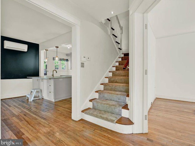 4113 Westview Rd, Baltimore MD  21218-1456 exterior