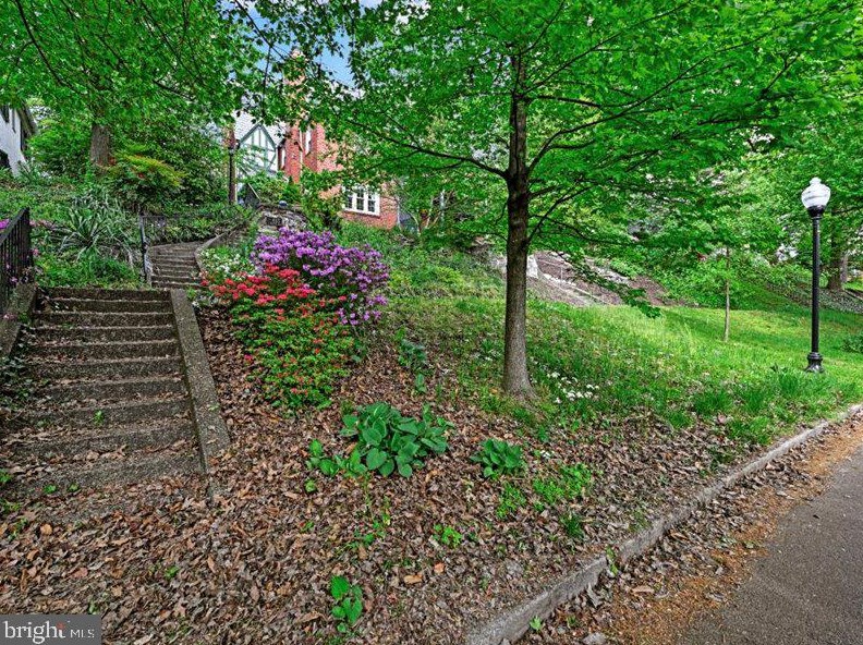 4113 Westview Rd, Baltimore MD  21218-1456 exterior