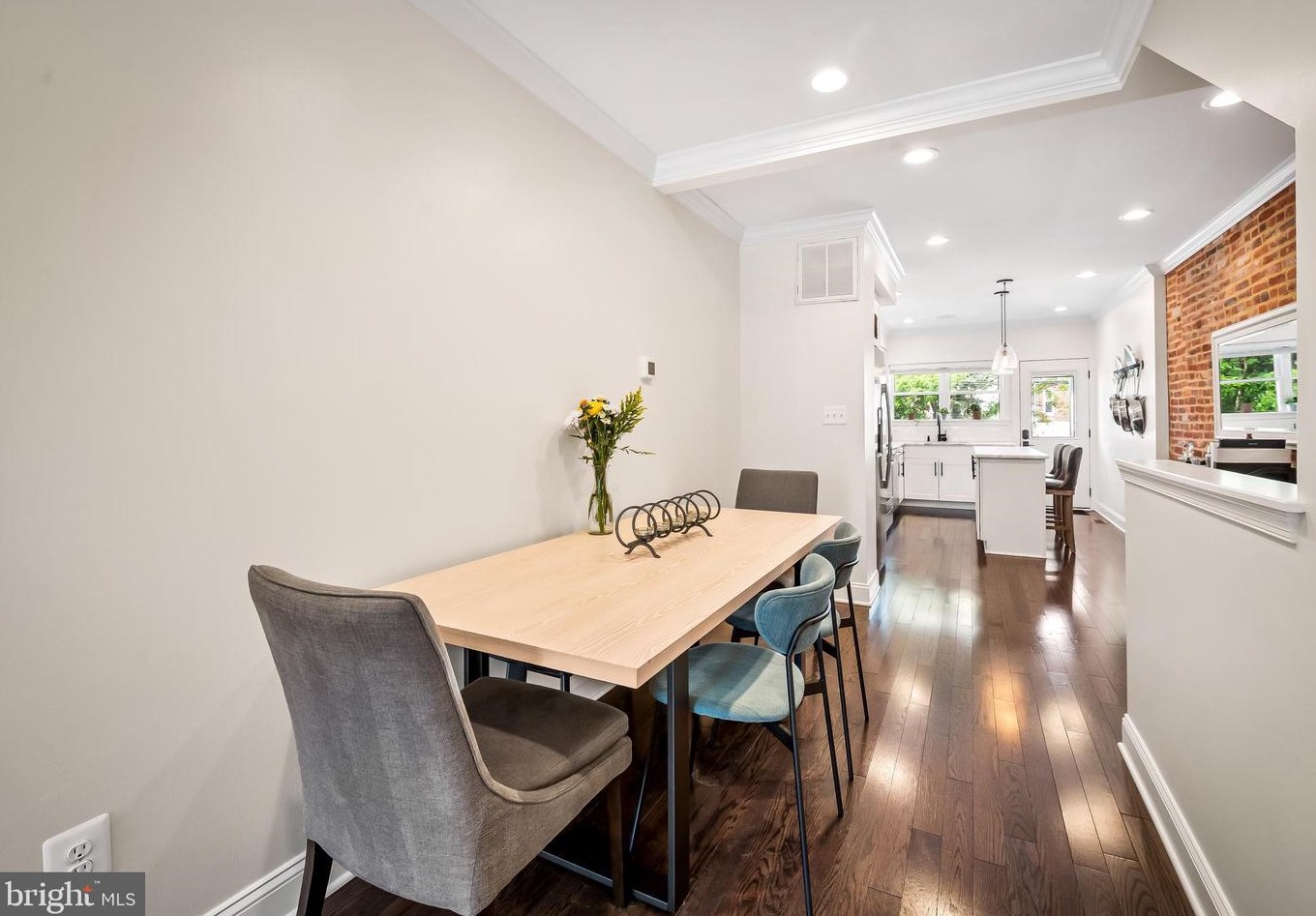 1439 Henry St, Baltimore MD  21230-4638 exterior