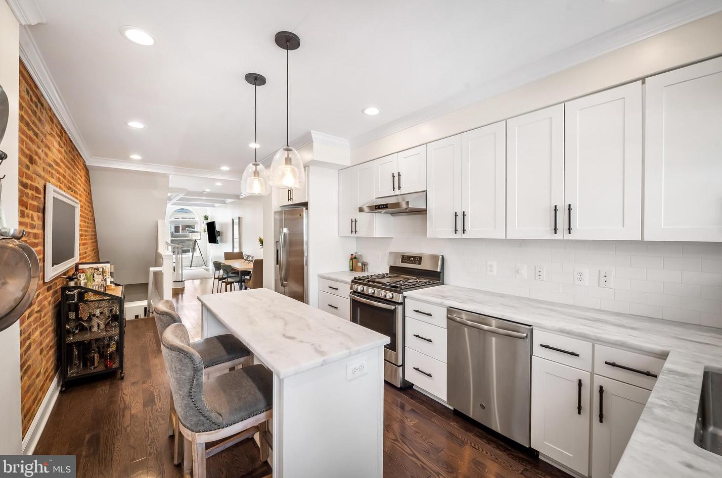 1439 Henry St, Baltimore MD  21230-4638 exterior