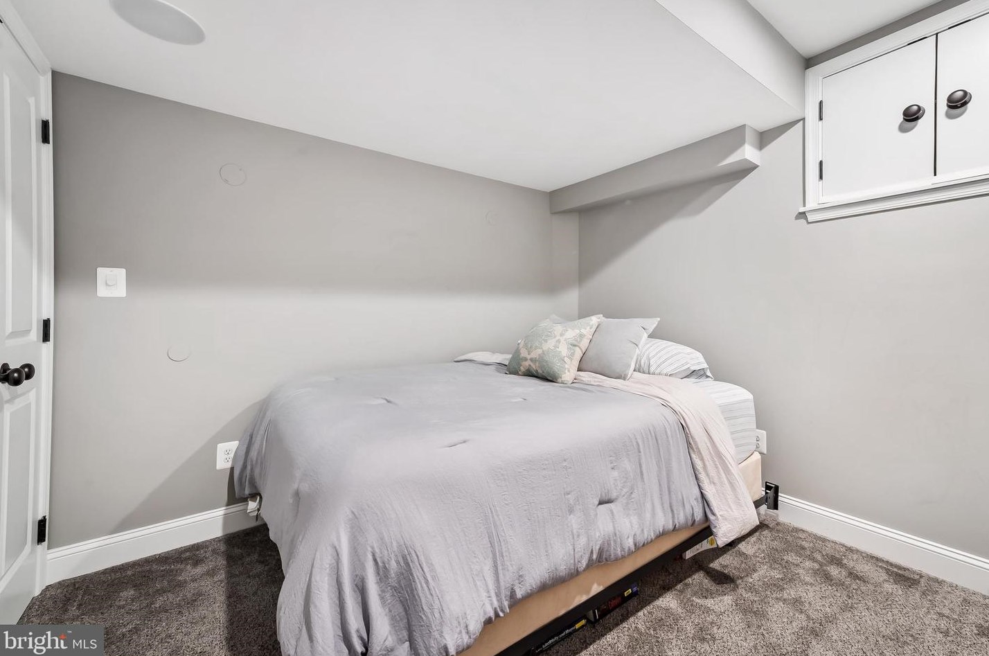 1439 Henry St, Baltimore MD  21230-4638 exterior