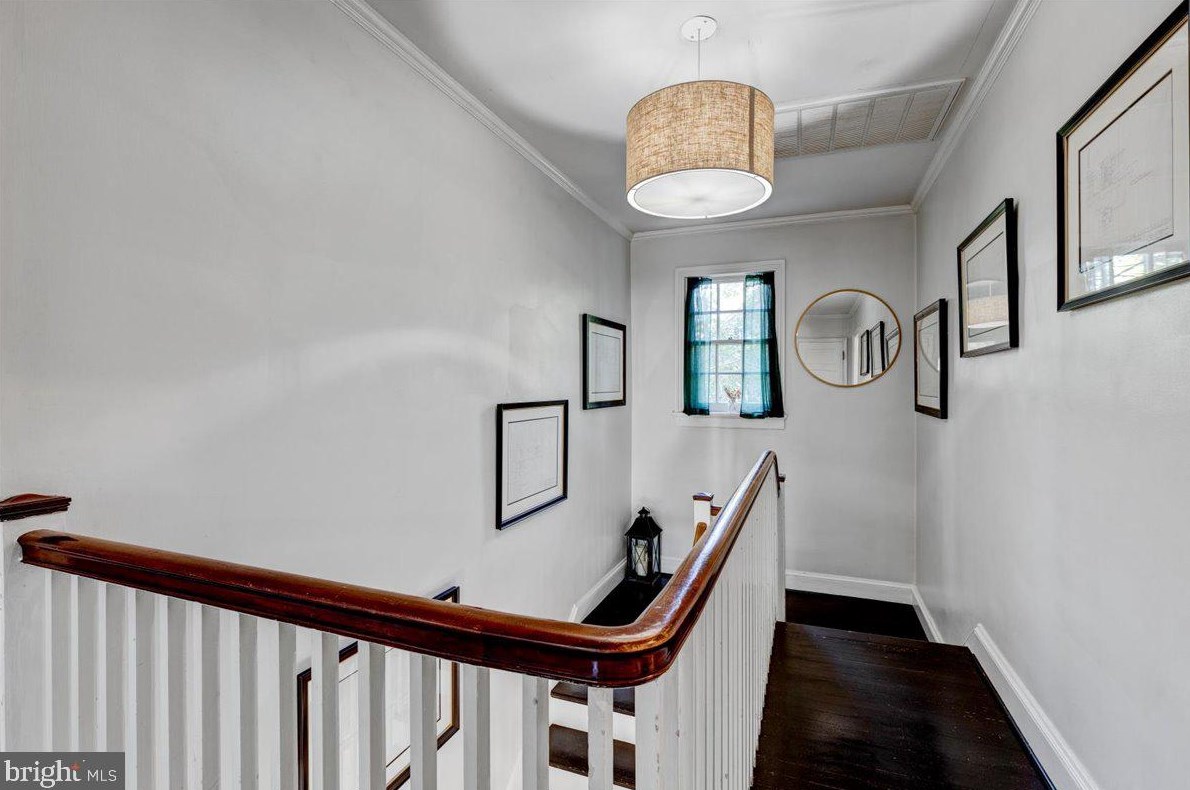 311 Wendover Rd, Baltimore MD  21218-1128 exterior