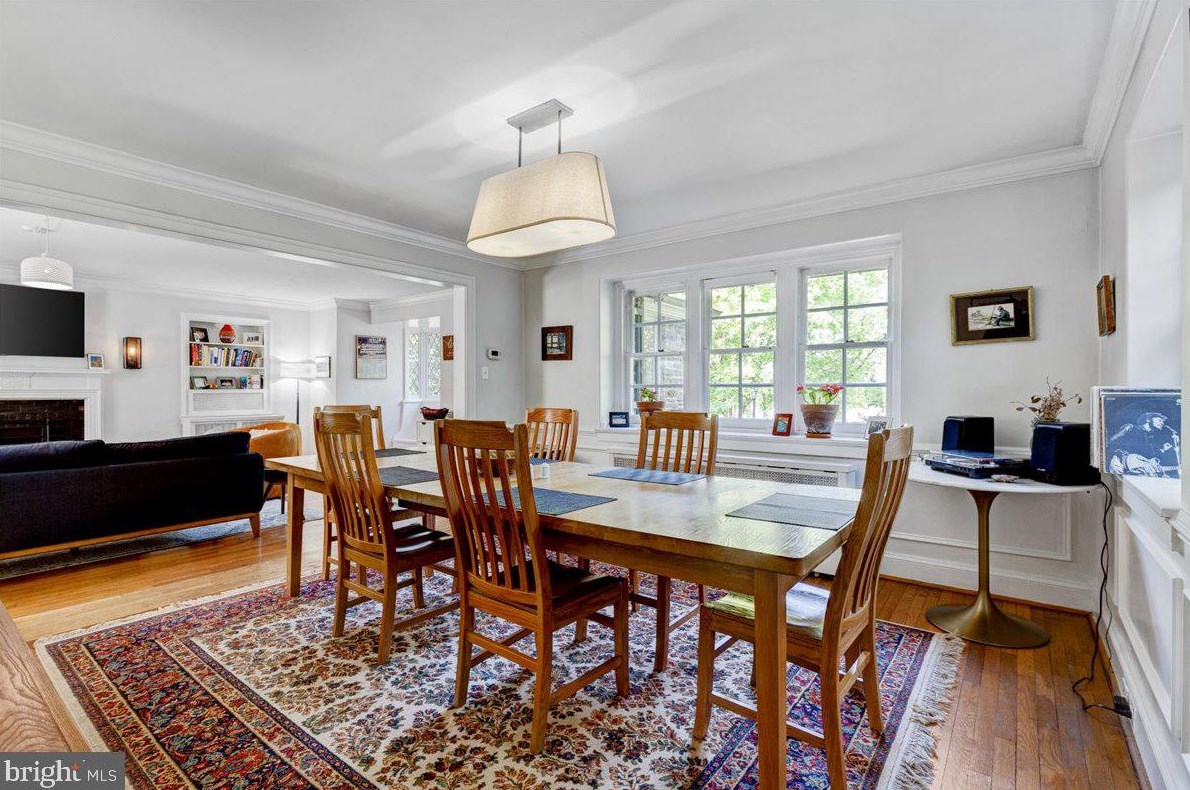 311 Wendover Rd, Baltimore MD  21218-1128 exterior