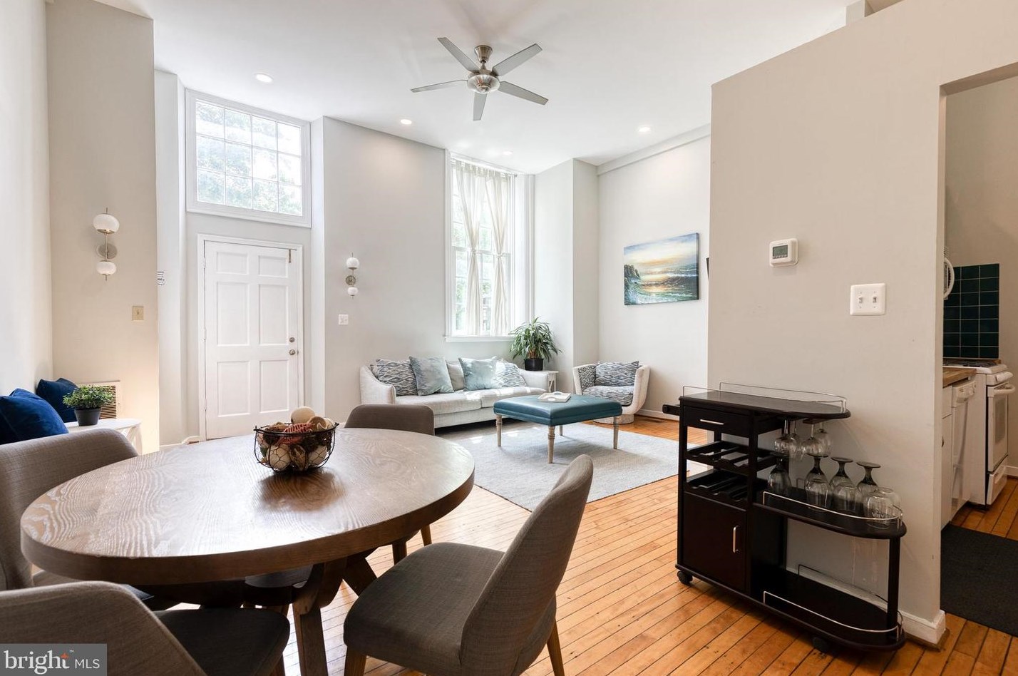 829 Sharp St, Baltimore MD 21201-2413 exterior