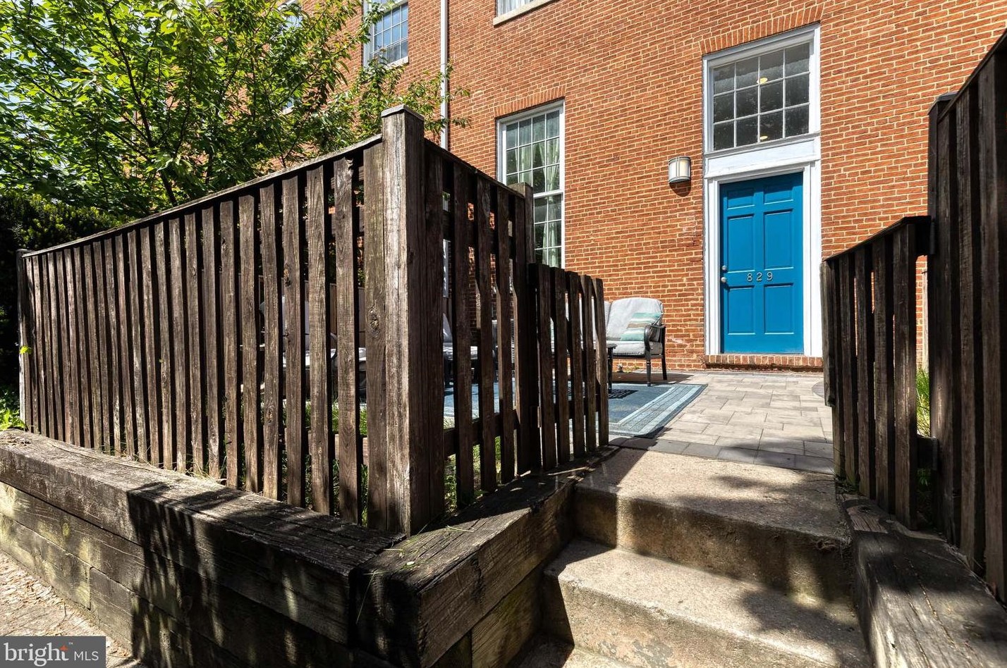 829 Sharp St, Baltimore MD 21201-2413 exterior