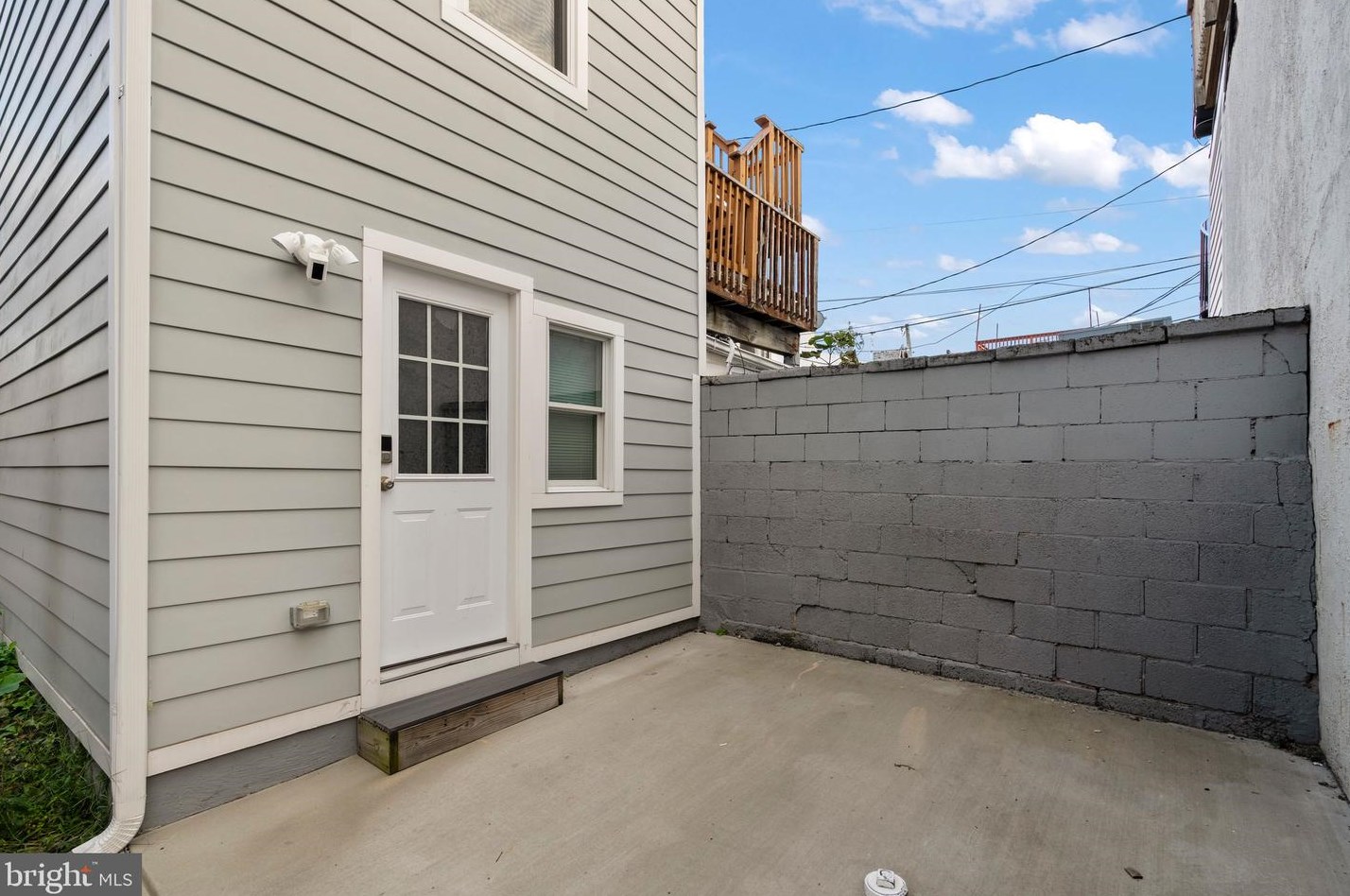 504 Madeira St, Baltimore MD  21231-3126 exterior