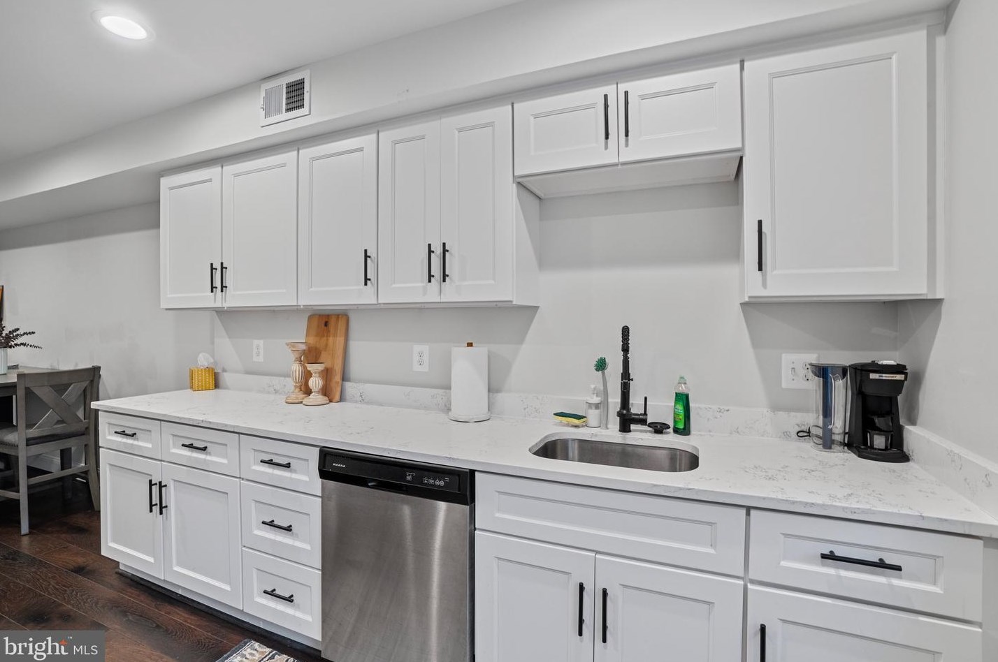 504 Madeira St, Baltimore MD  21205-1607 exterior