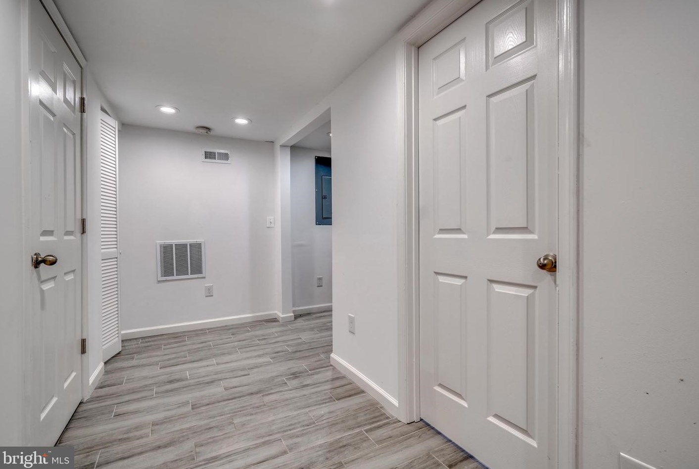 646 Augusta Ave, Baltimore MD  21229-1801 exterior