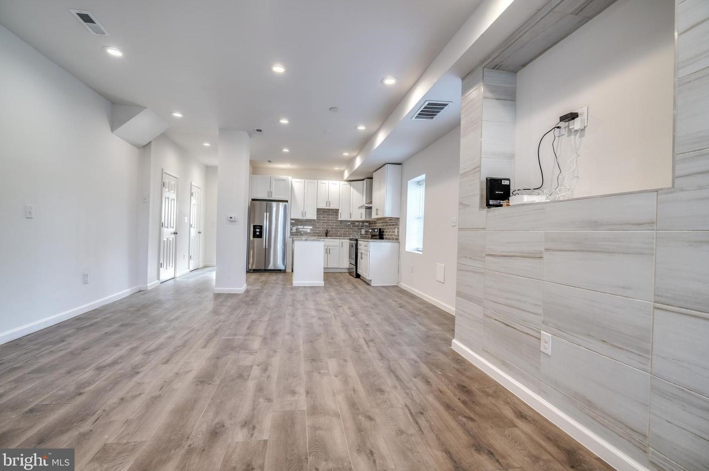 646 Augusta Ave, Baltimore MD  21229-1801 exterior