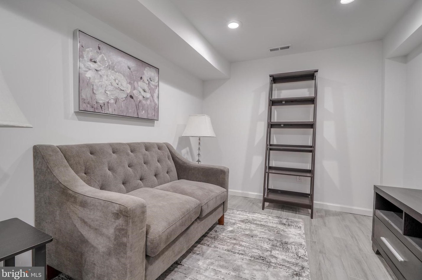 646 Augusta Ave, Baltimore MD  21229-1801 exterior