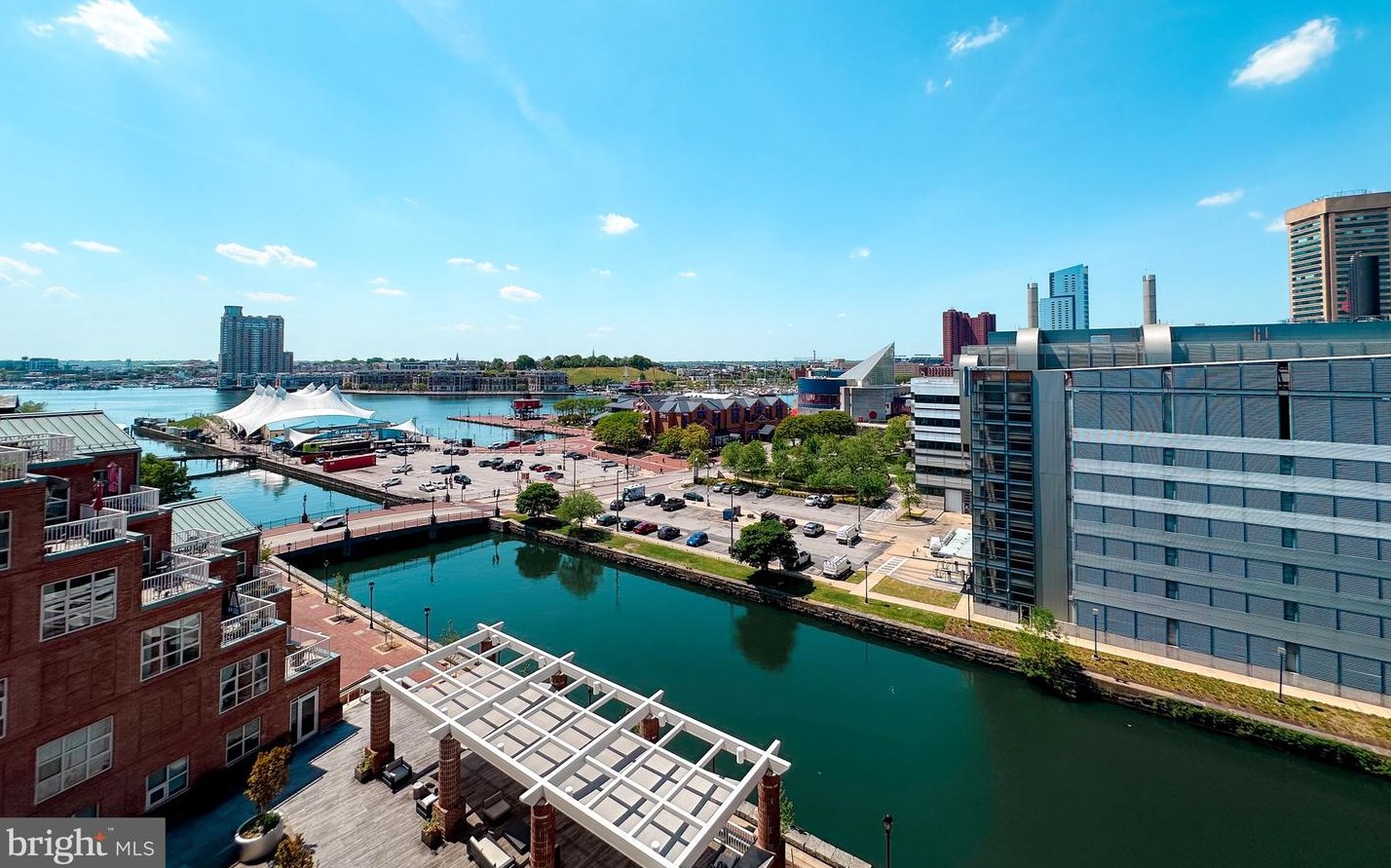 250 President St, Baltimore MD  21202-4436 exterior