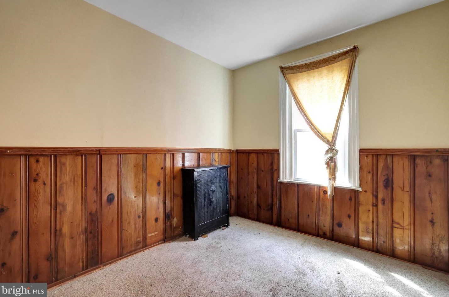 1633 Hilton St, Baltimore MD 21216-3361 exterior