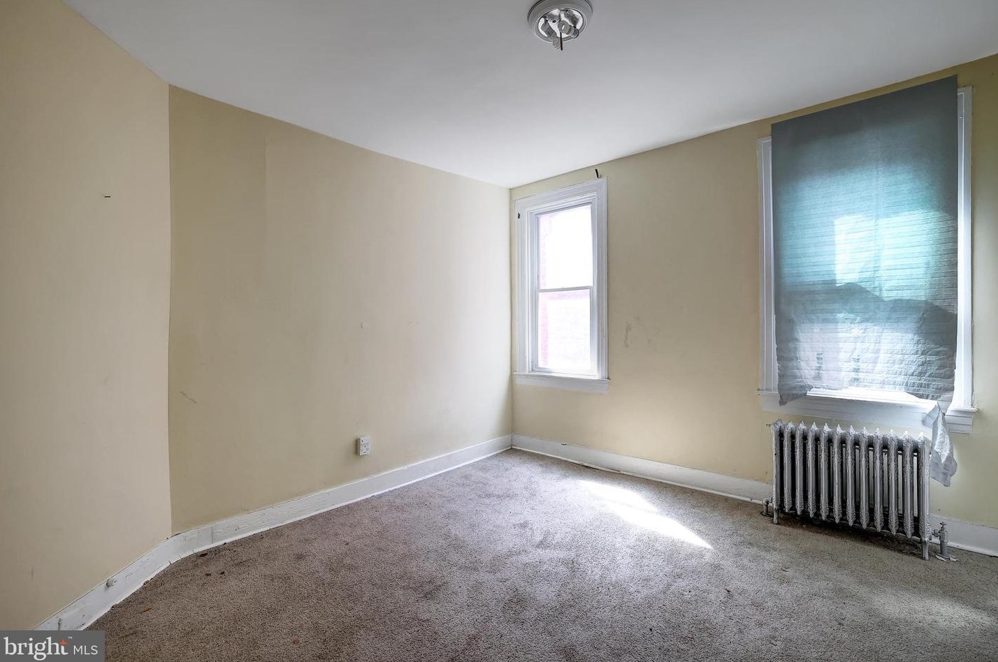 1633 Hilton St, Baltimore MD 21216-3361 exterior