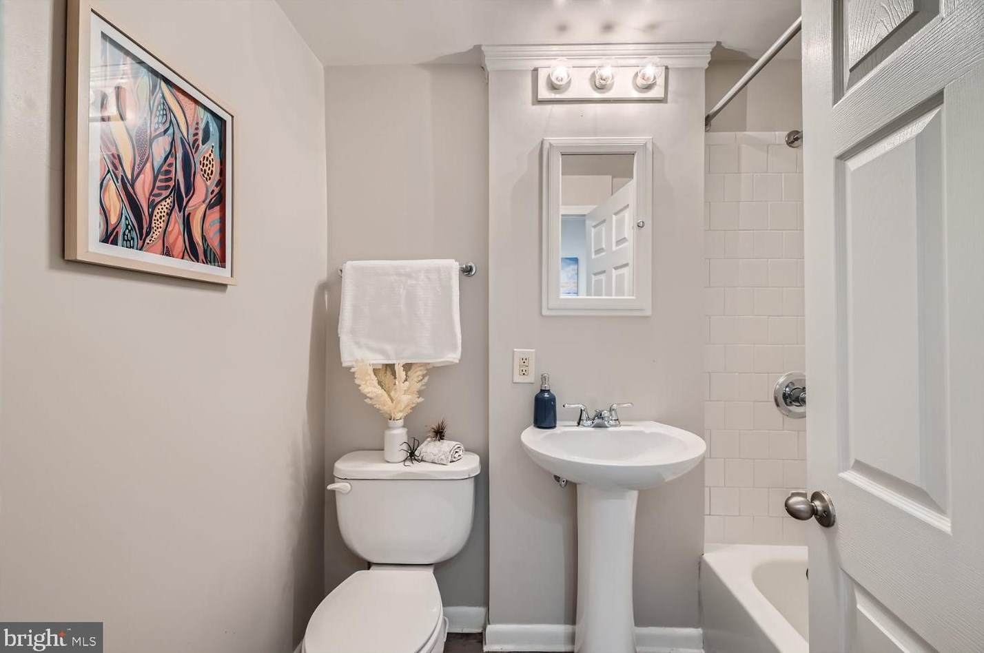 9 Heath St, Baltimore MD  21230-4815 exterior