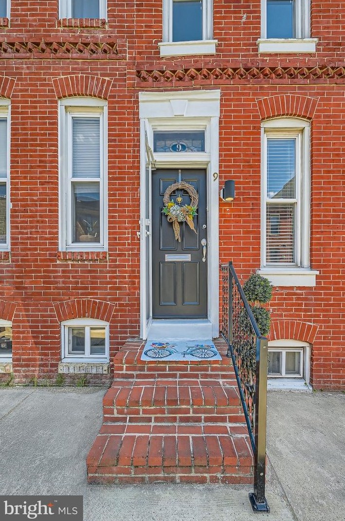 9 Heath St, Baltimore MD  21230-4815 exterior