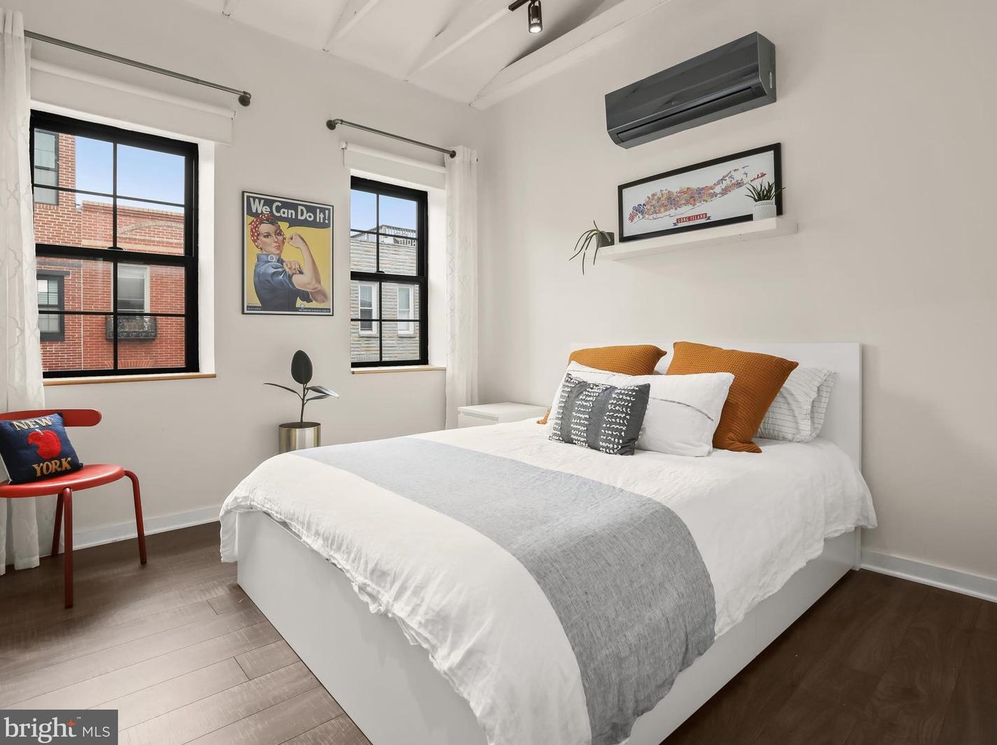 906 Decker Ave, Baltimore MD  21224-4939 exterior