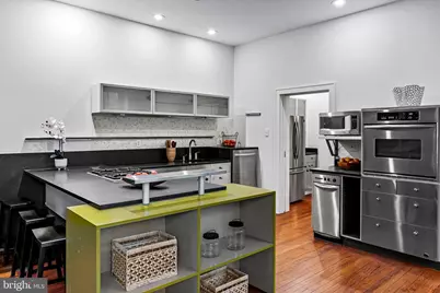 801 Park Avenue, Baltimore, MD 21201 - Photo 30