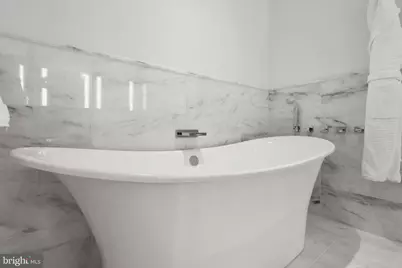 300 International Drive #2403, Baltimore, MD 21202 - Photo 24