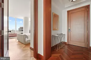 300 International Drive, Baltimore, MD 21202 - Photo 28