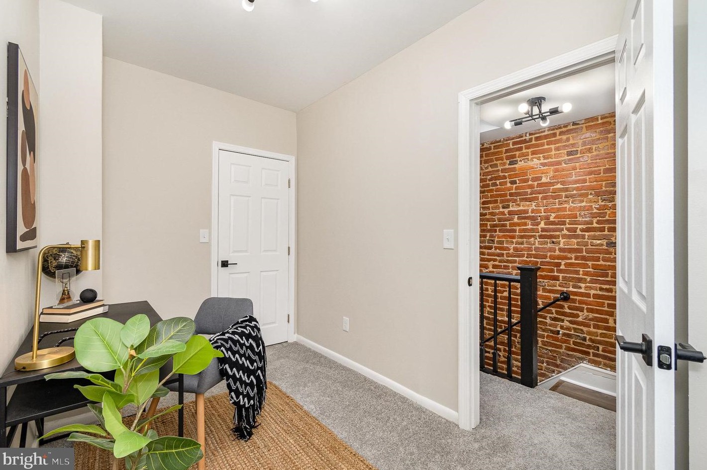 519 Collins Ave, Baltimore MD  21229-4119 exterior