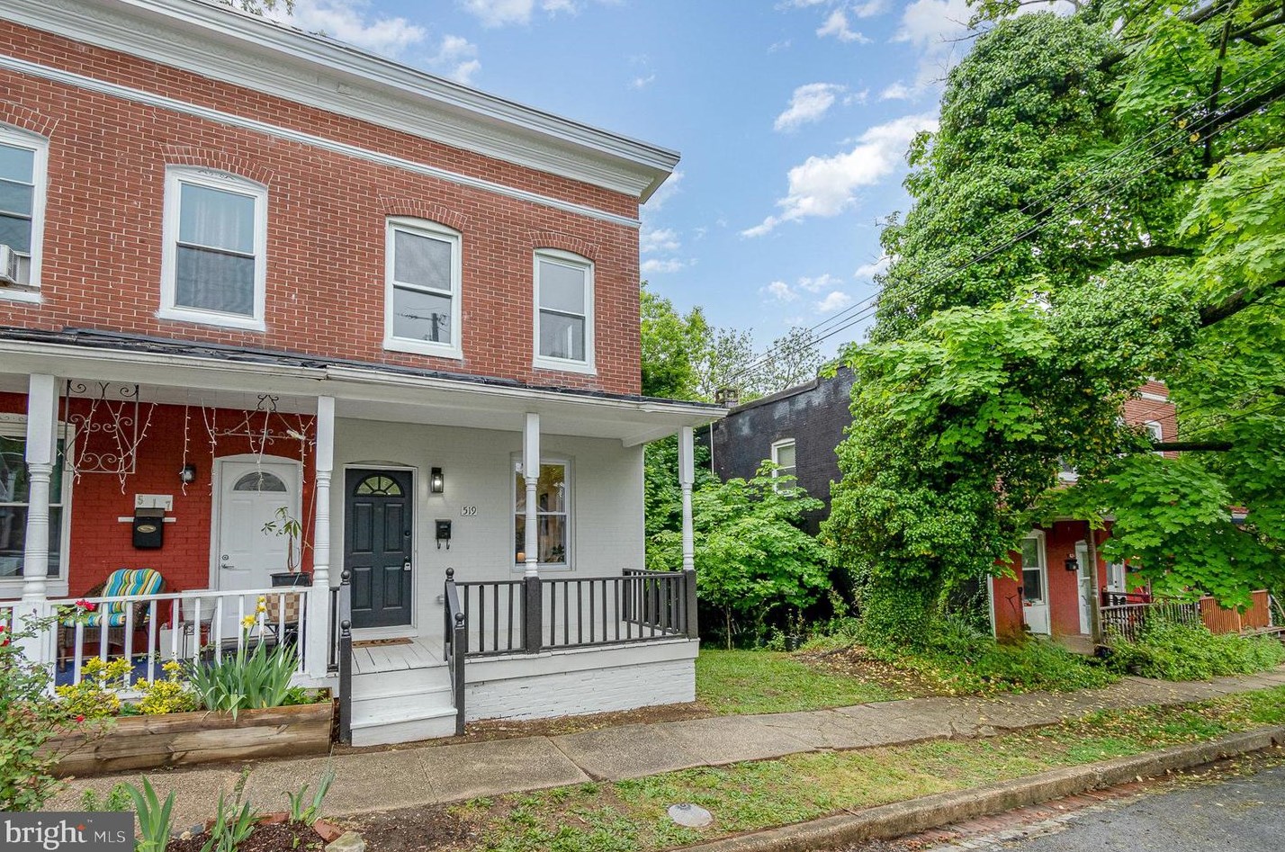 519 Collins Ave, Baltimore MD  21229-4119 exterior