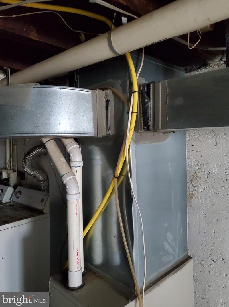 804 Belgian Ave, Baltimore MD 21218-1220 exterior