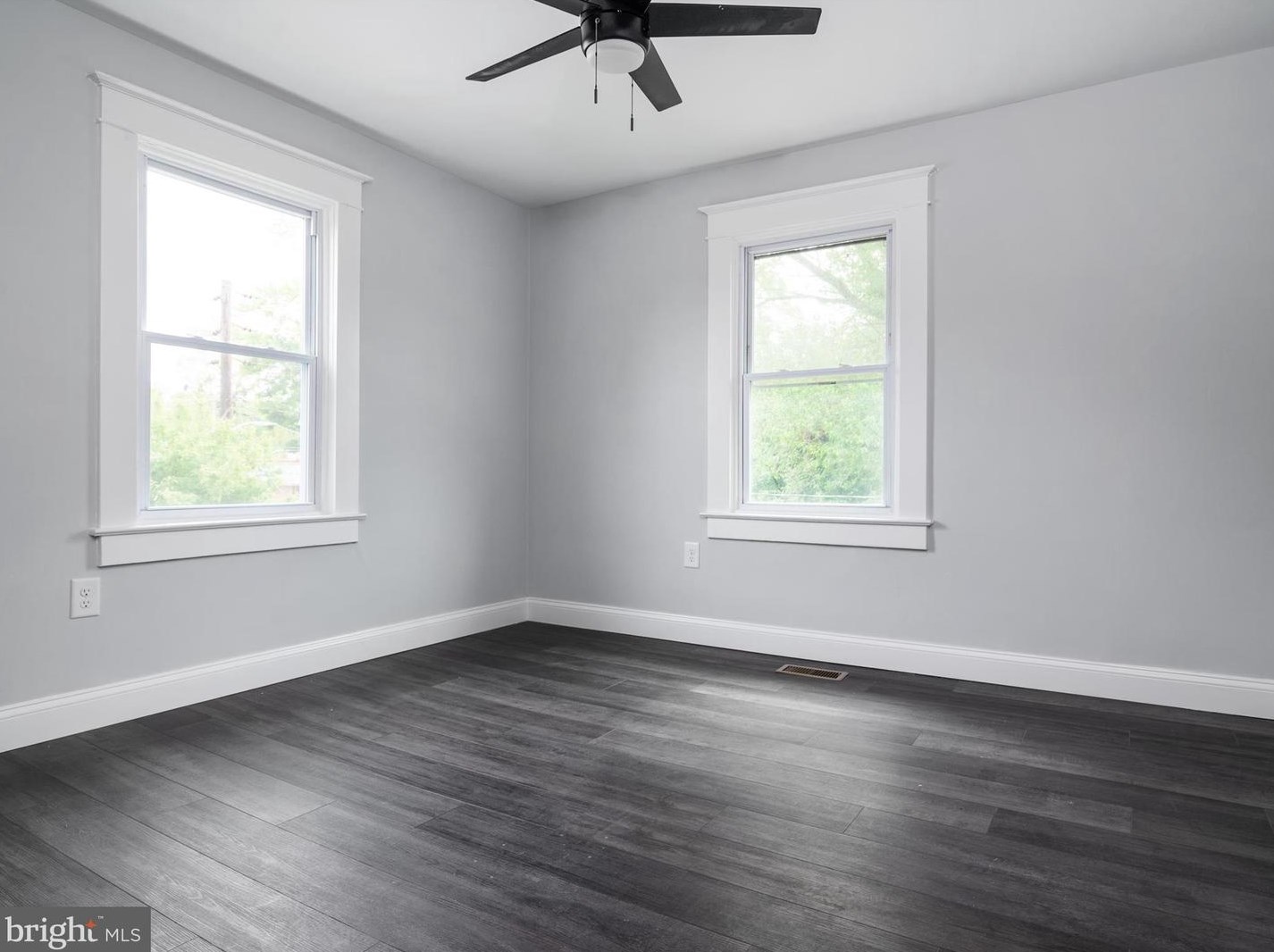 3615 Brooklyn Ave, Baltimore MD 21225-2117 exterior