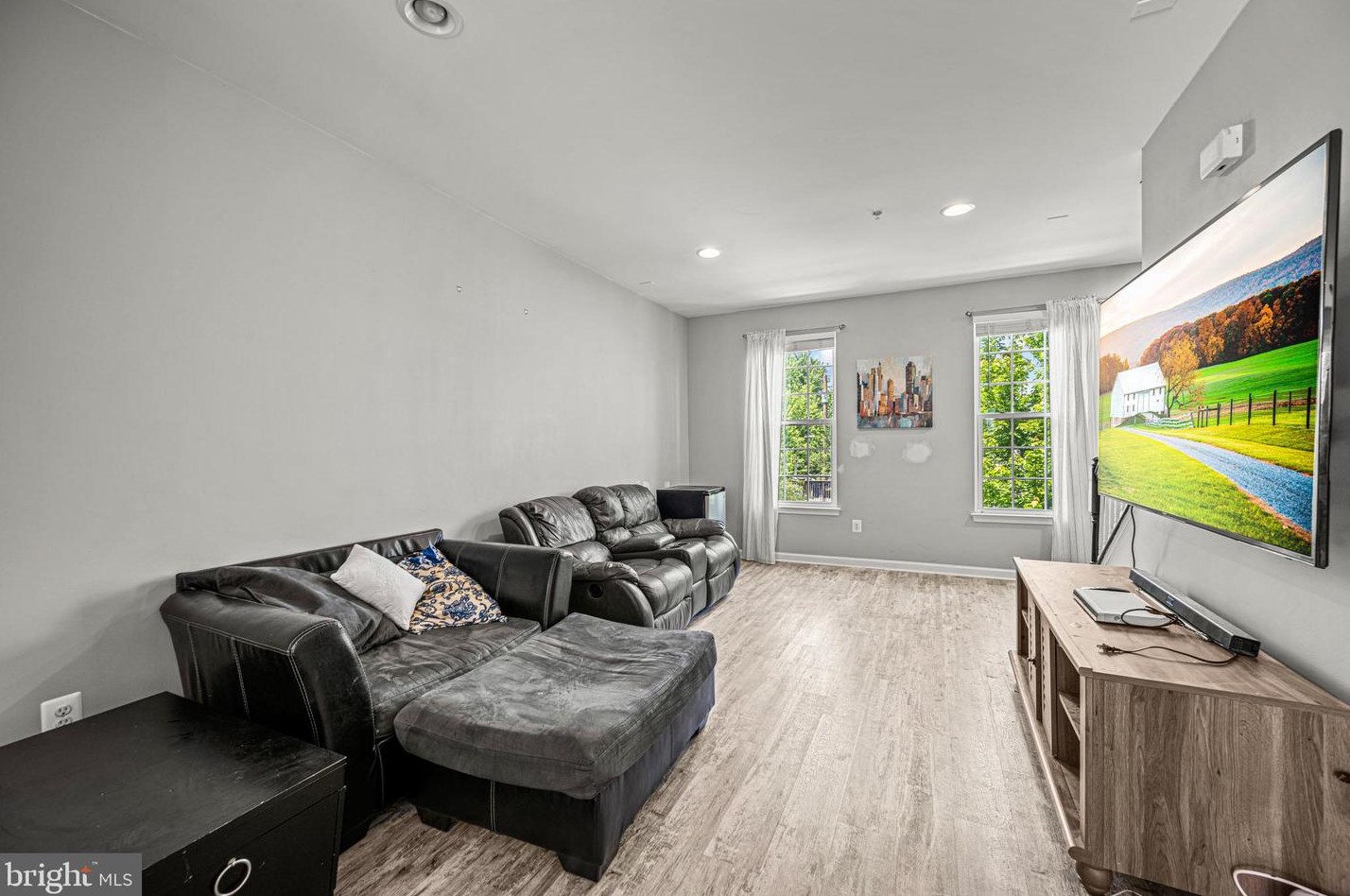 4503 Foster Ave, Baltimore MD  21224-3699 exterior