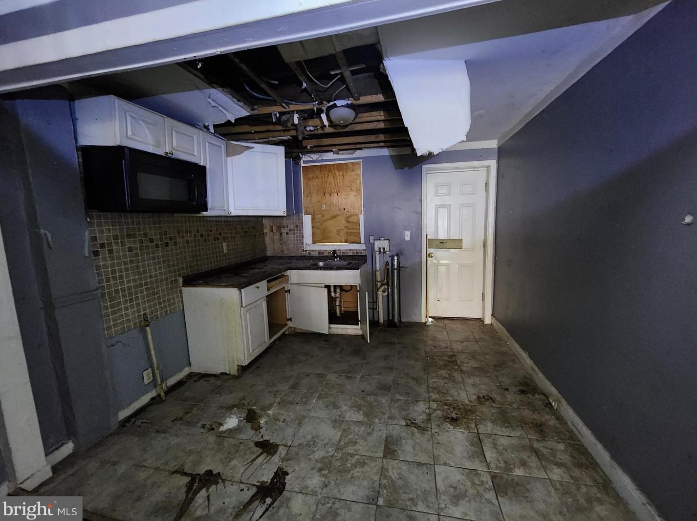 2411 Christian St, Baltimore MD 21223-2830 exterior