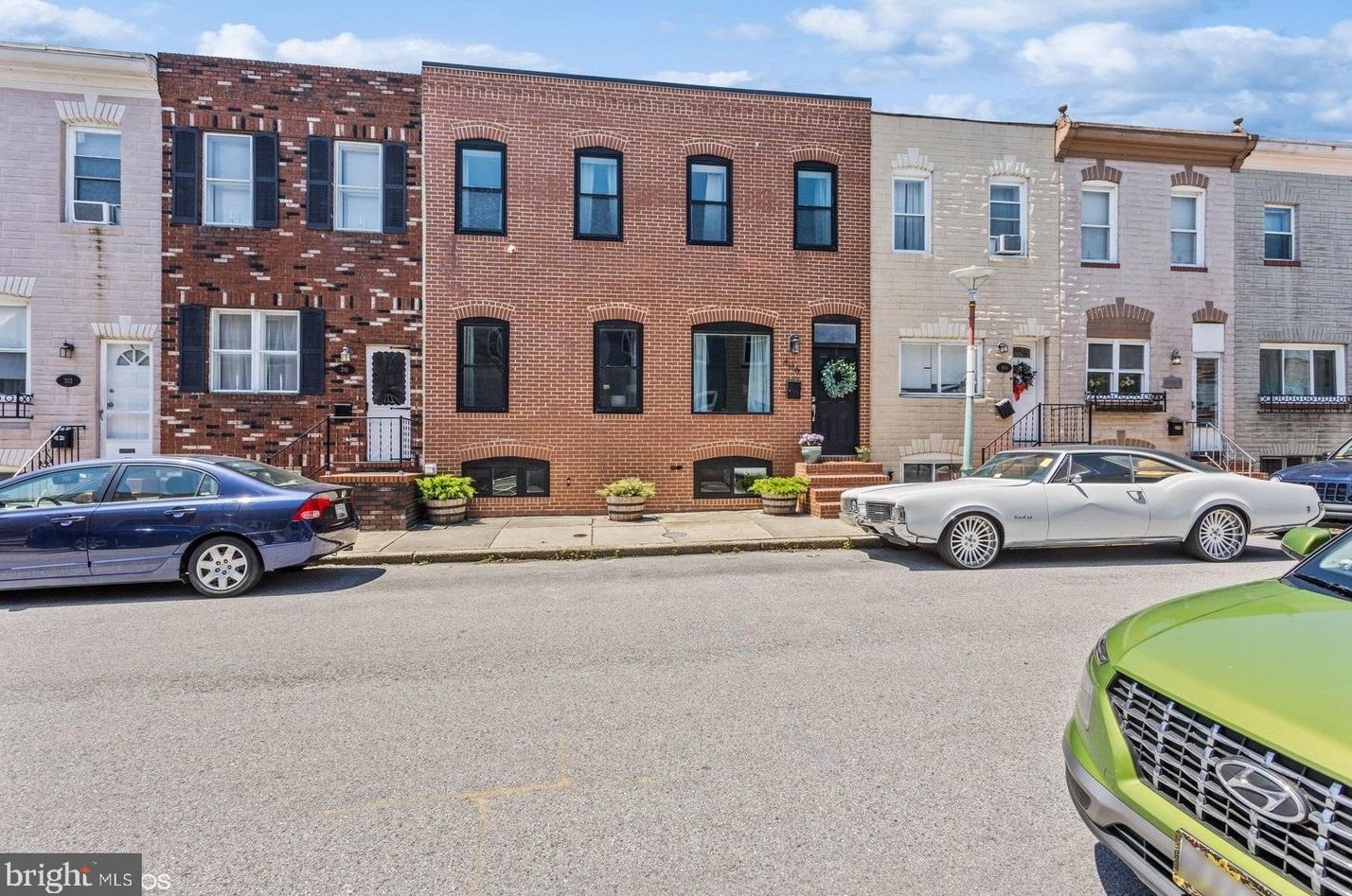306 Fagley St, Baltimore, MD 21224-2526