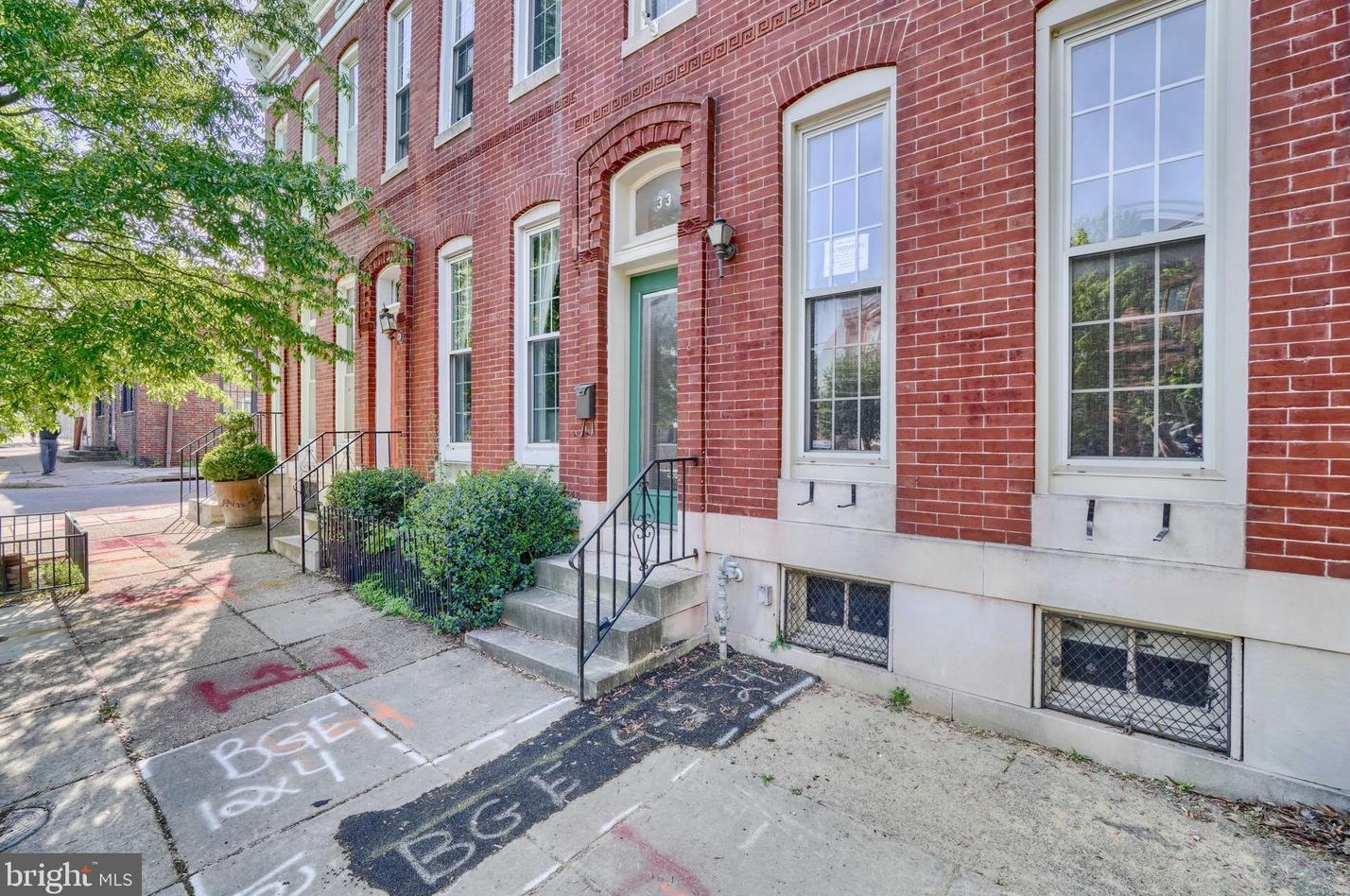 33 Ostend St, Baltimore, MD 21230-4224