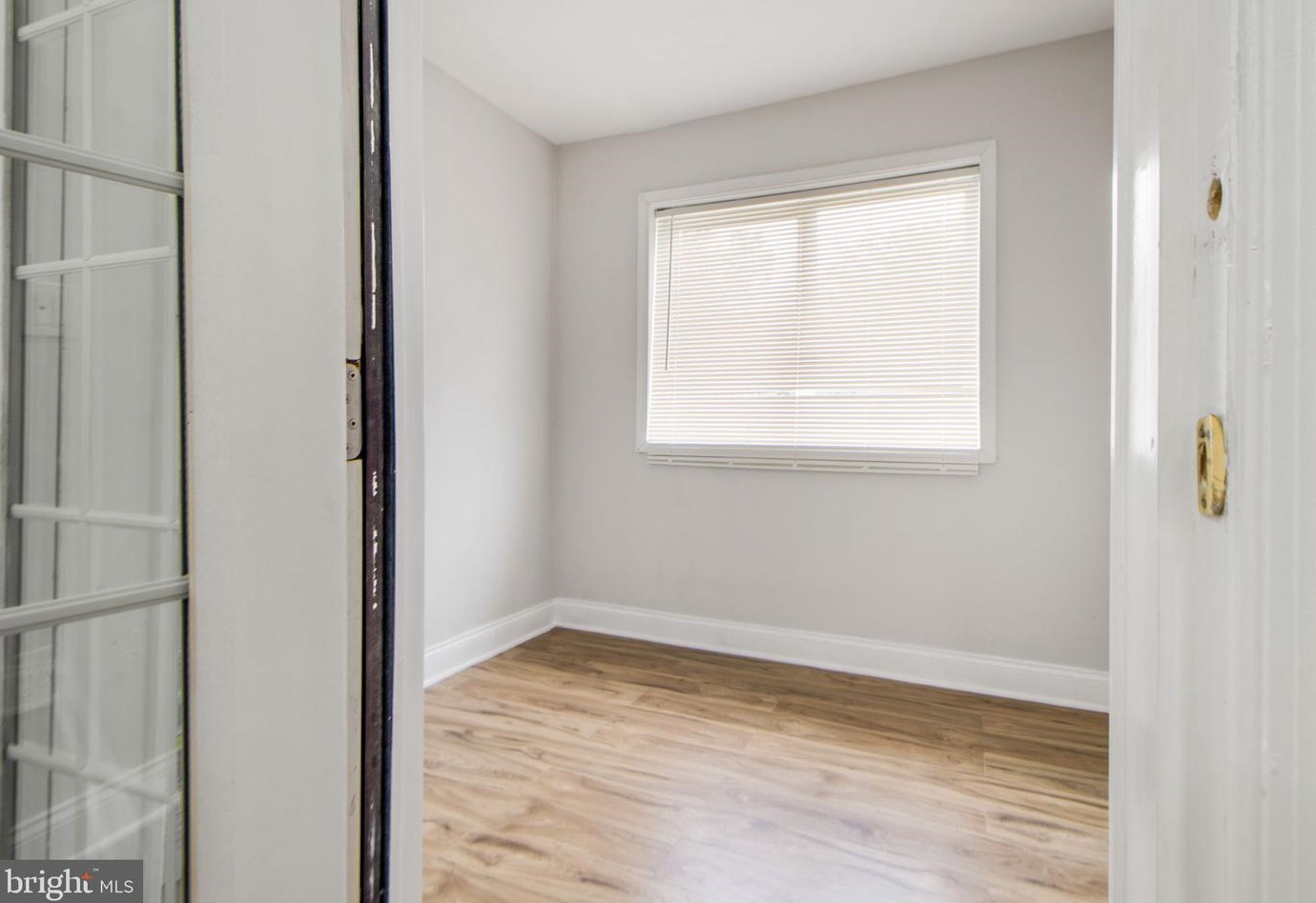 3904 Hayward Ave, Baltimore MD 21215-5038 exterior