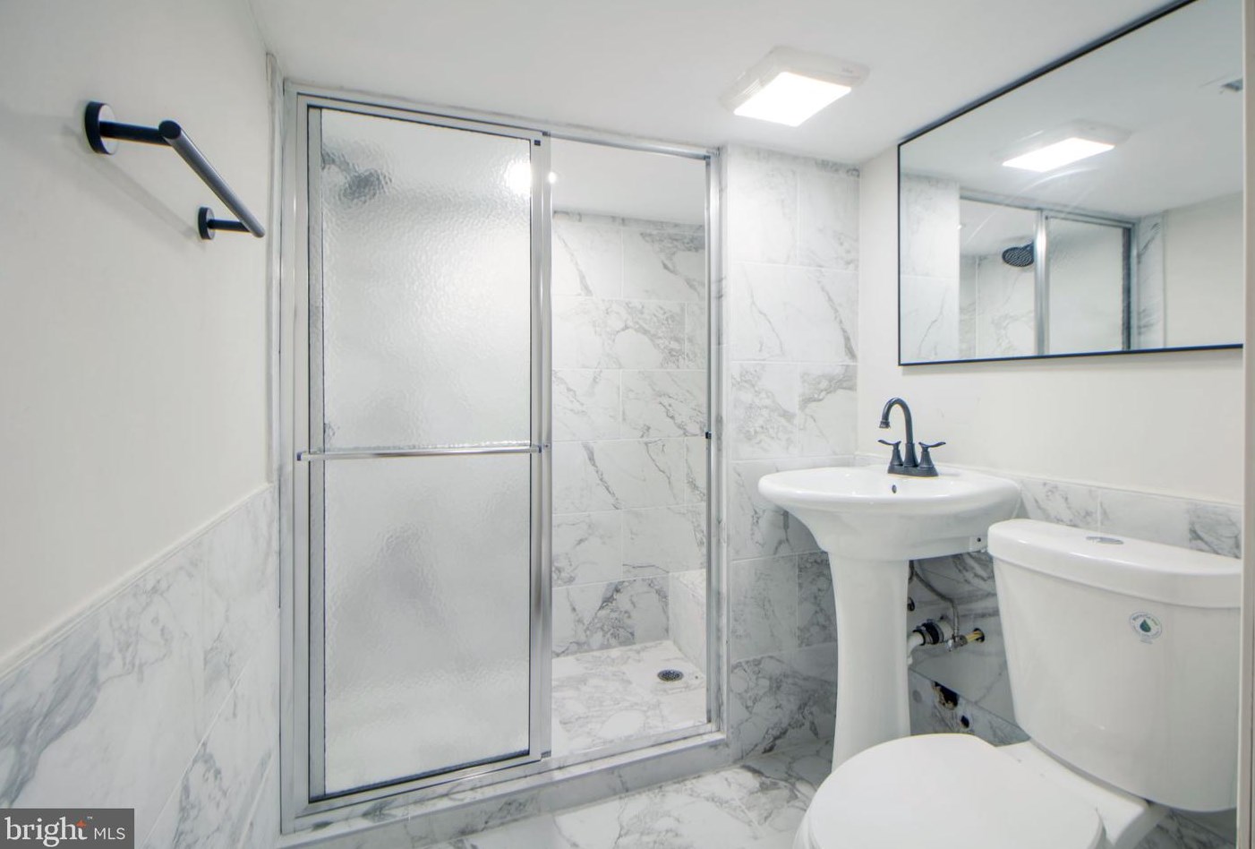 3904 Hayward Ave, Baltimore MD 21215-5038 exterior