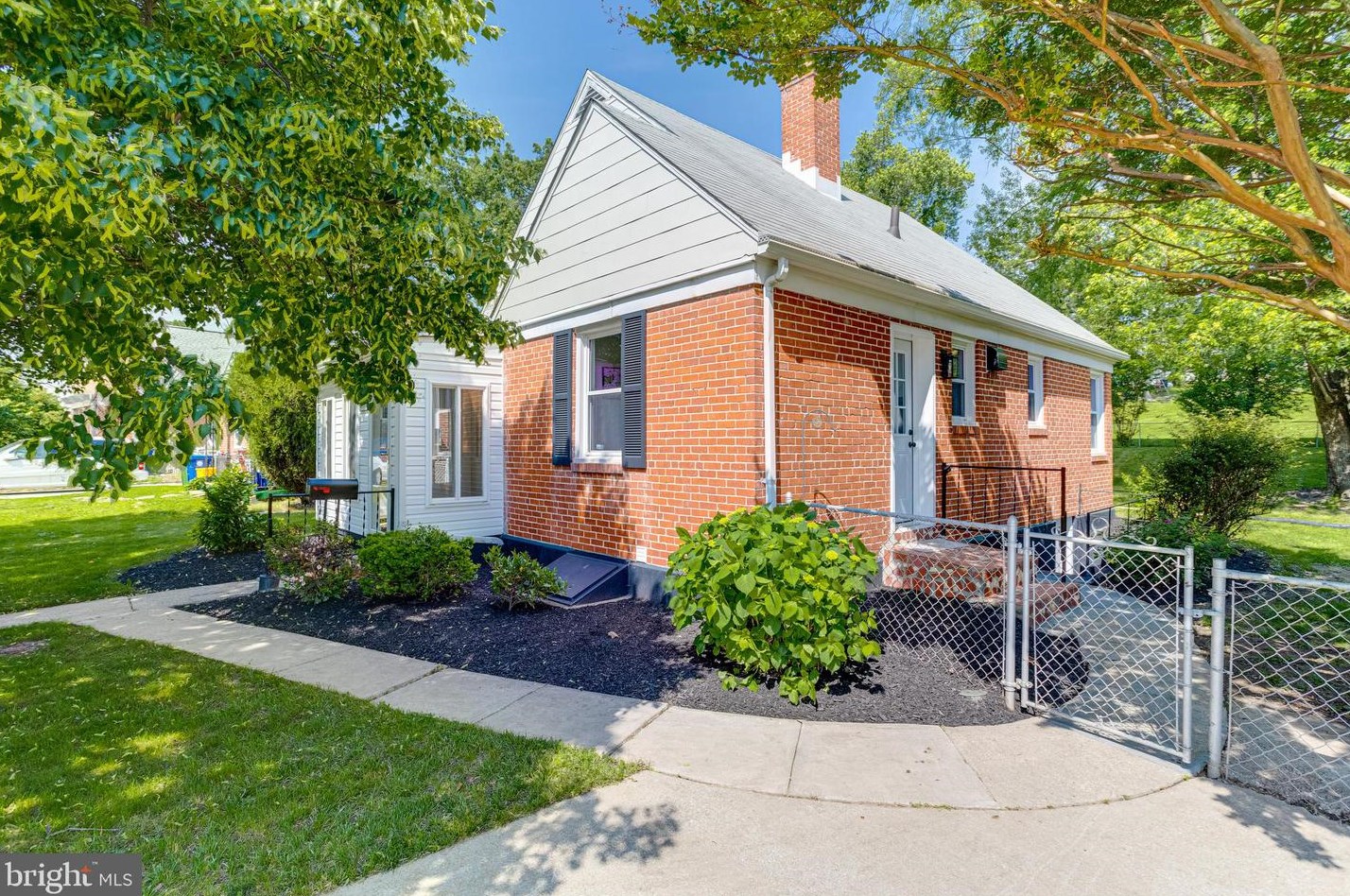 4907 Gilray Dr, Baltimore, MD 21214-2135