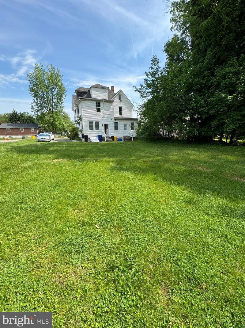 4319 Bayonne Ave, Baltimore MD 21206-2836 exterior