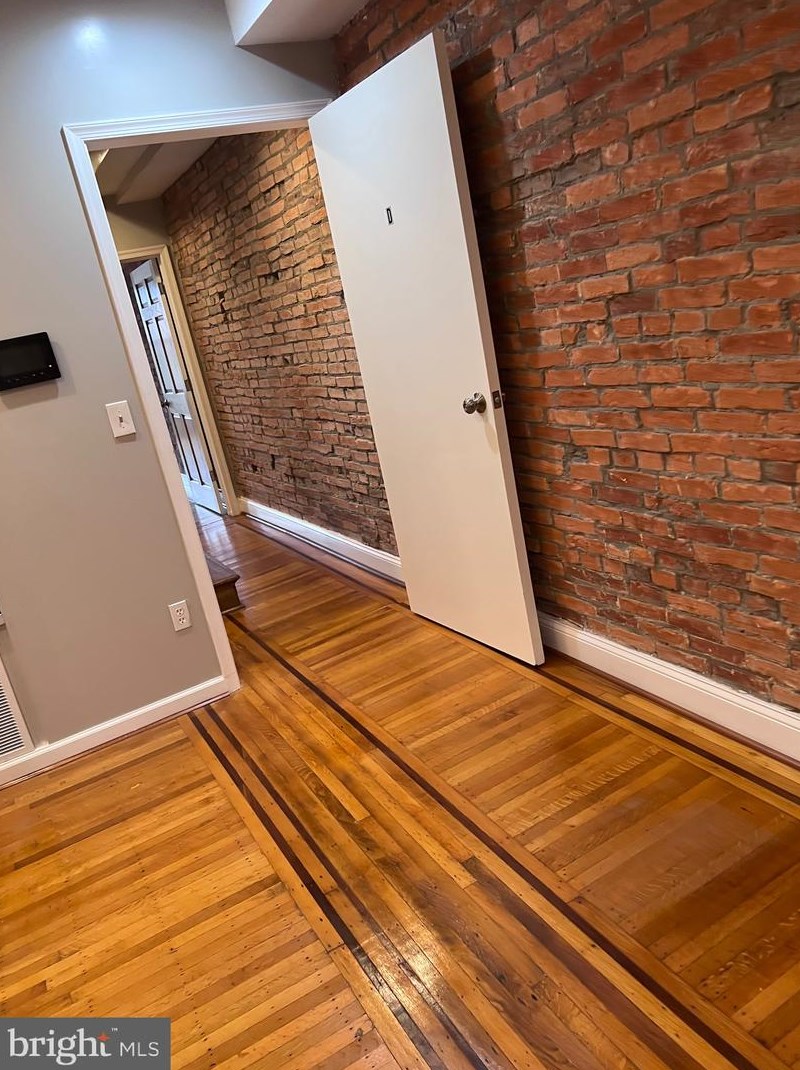 24 25th St, Baltimore MD  21218-5057 exterior