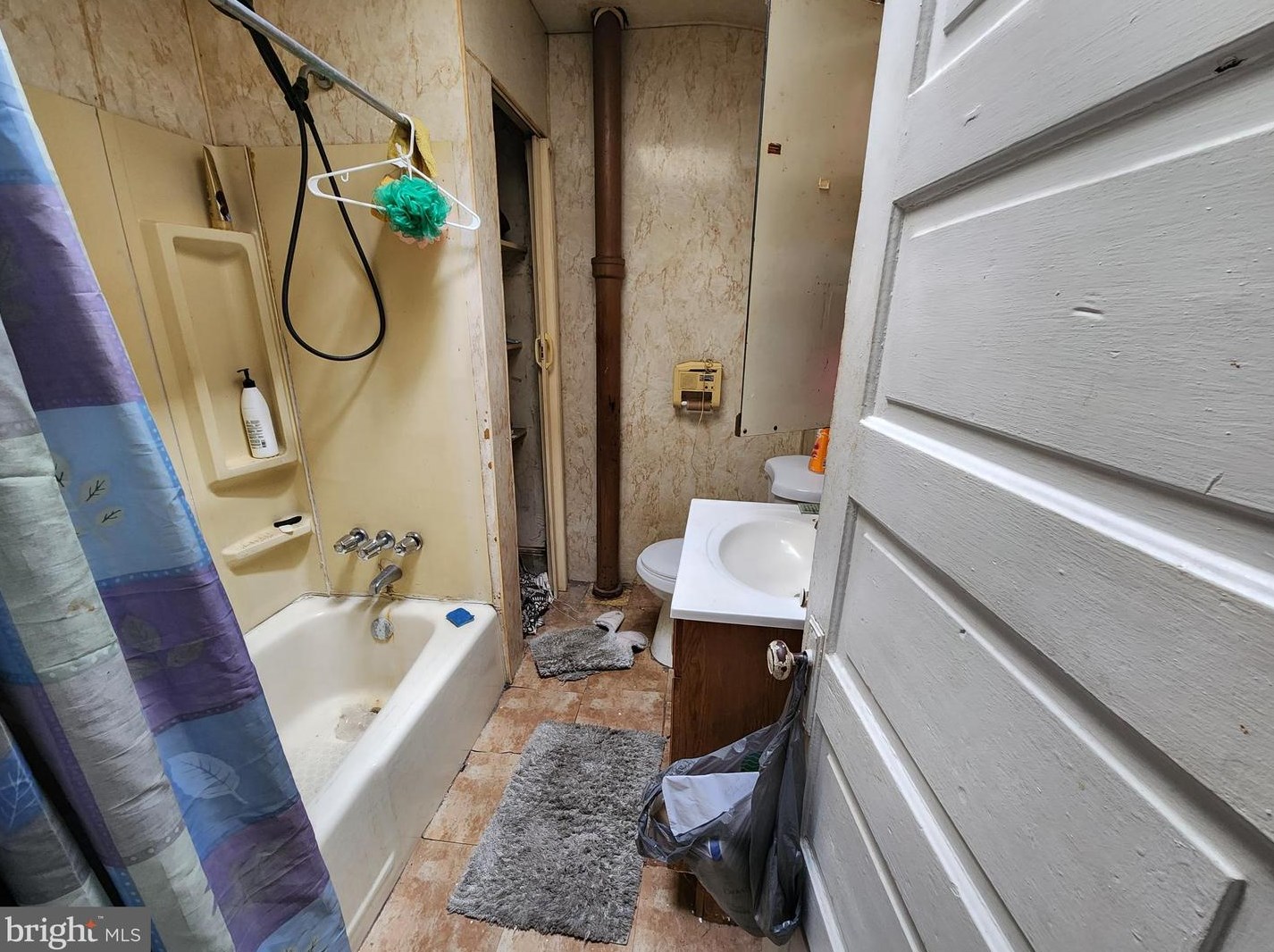 117 Hilton St, Baltimore MD  21216-3326 exterior