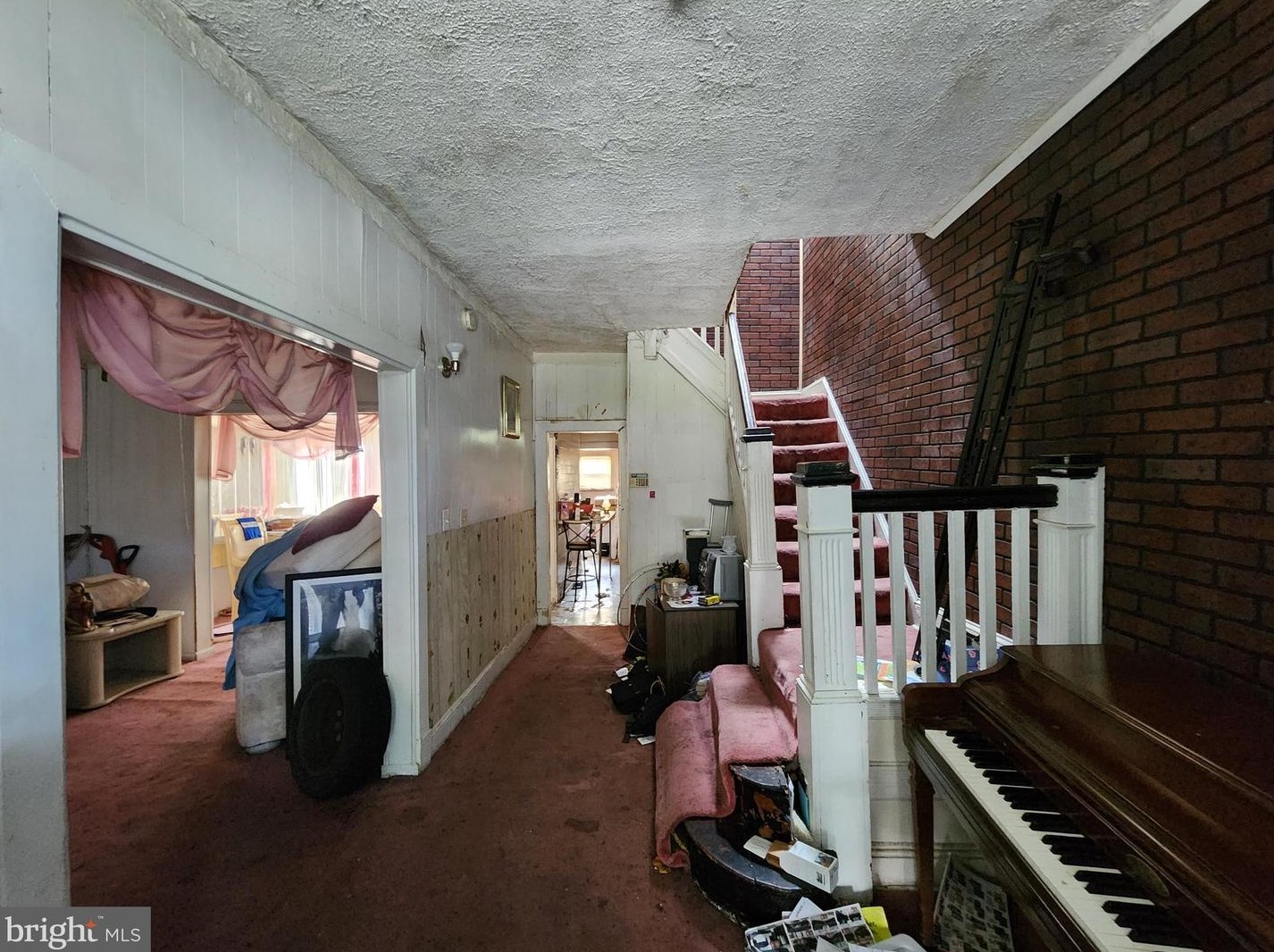 117 N Hilton St, Baltimore, MD 21229