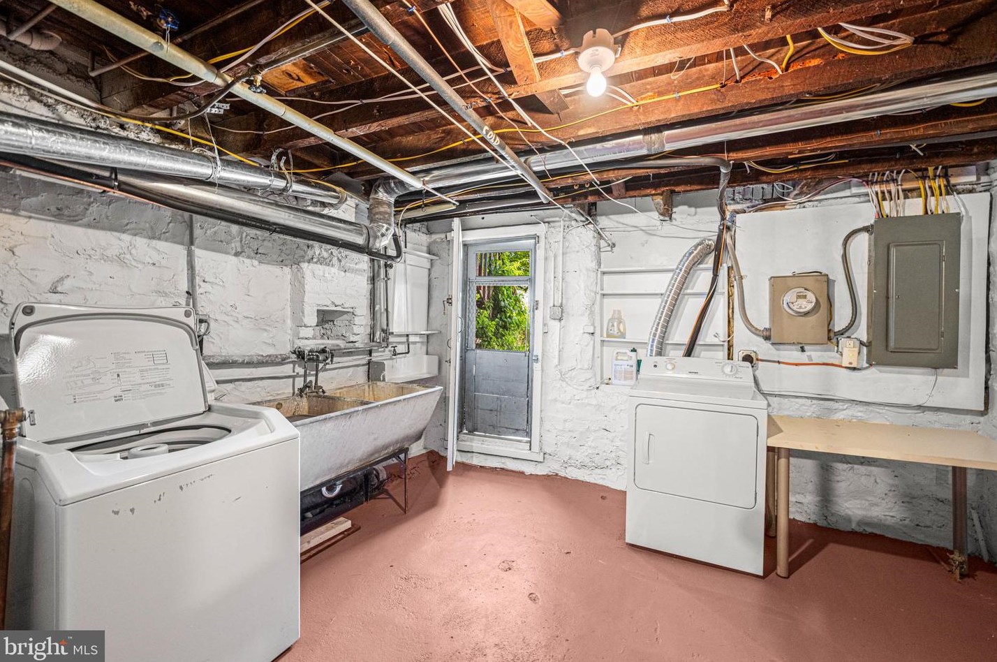 4022 Falls Rd, Baltimore MD  21211-1740 exterior