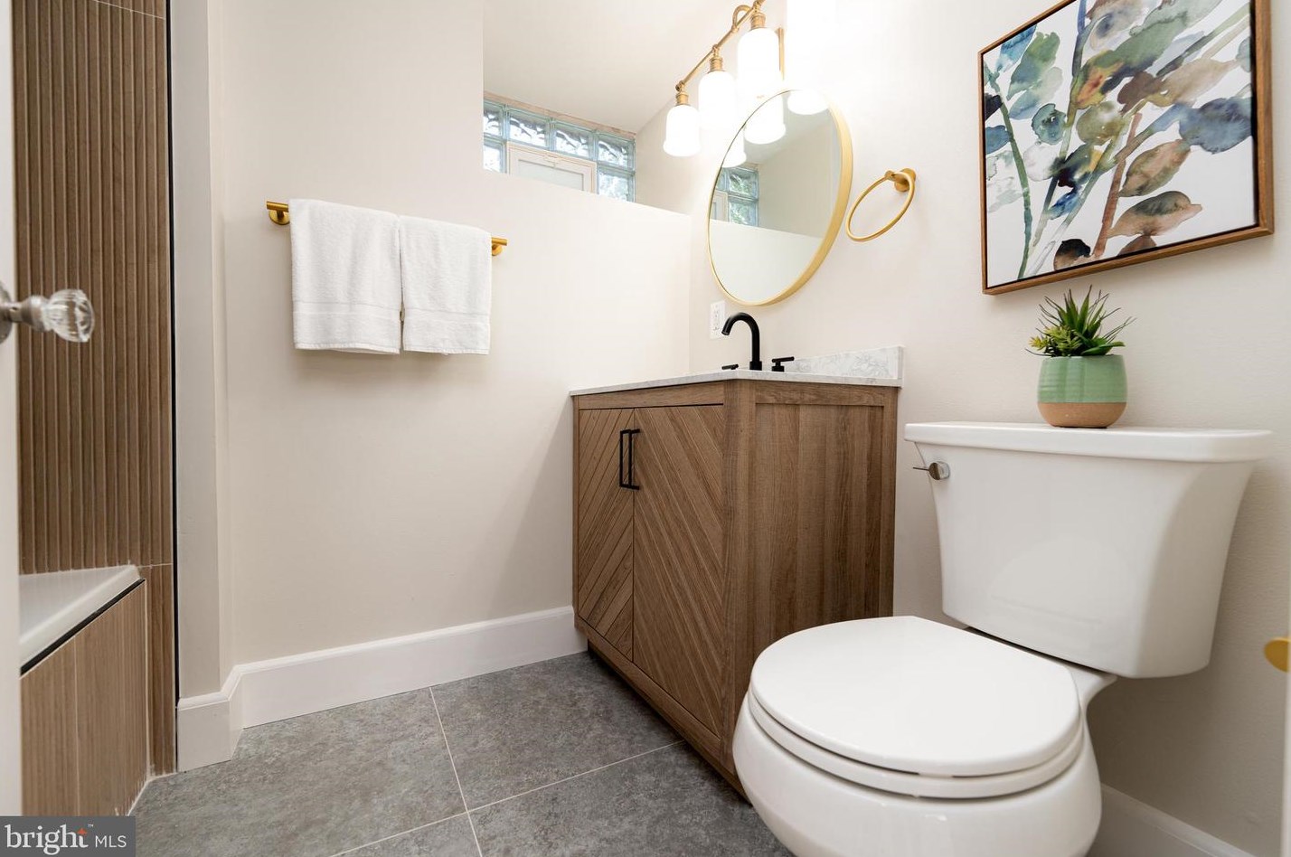 4405 Underwood Rd, Baltimore MD 21218-1151 exterior