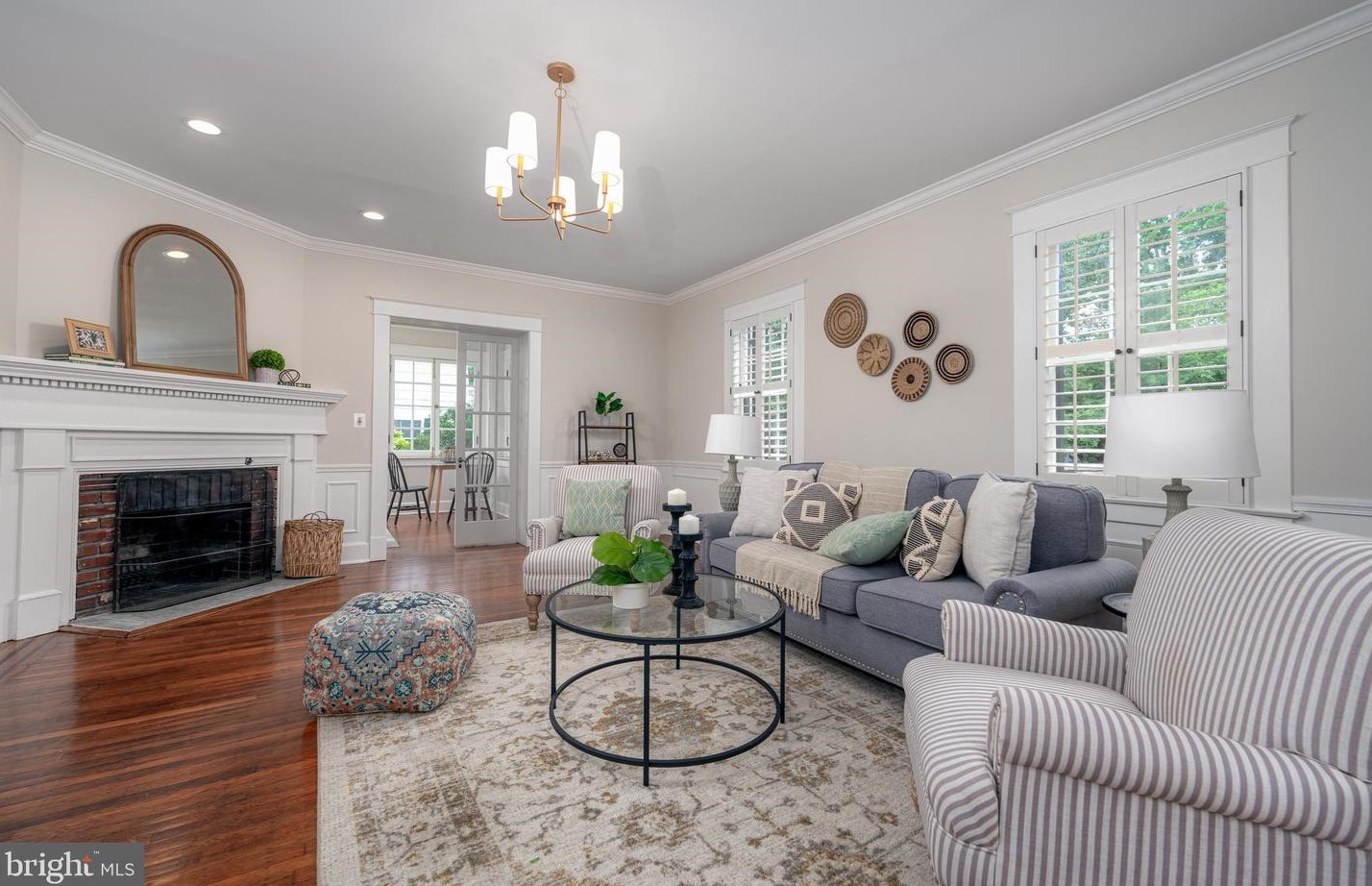 4405 Underwood Rd, Baltimore, MD 21218-1151