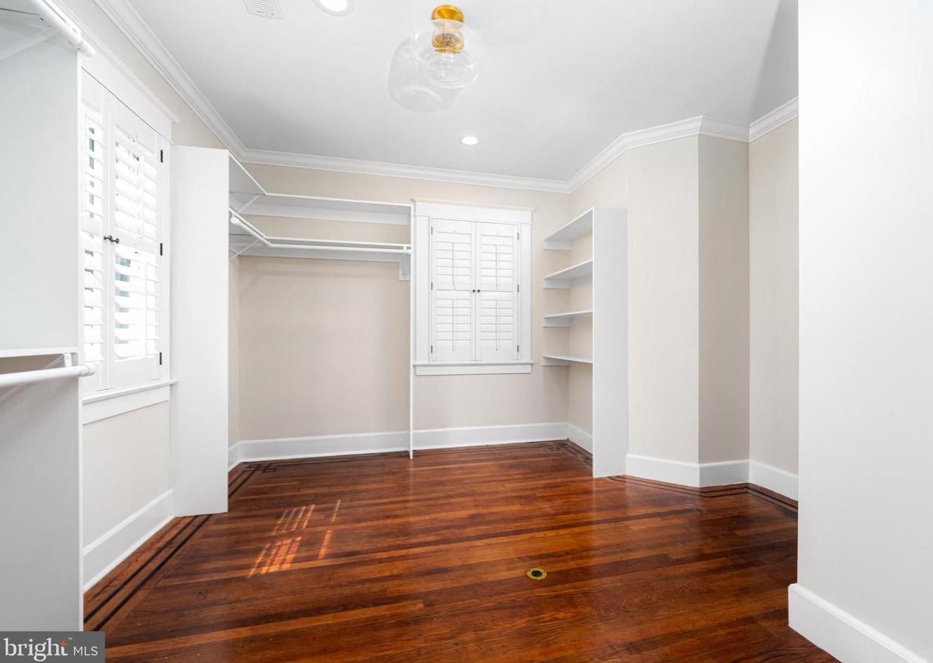 4405 Underwood Rd, Baltimore MD 21218-1151 exterior