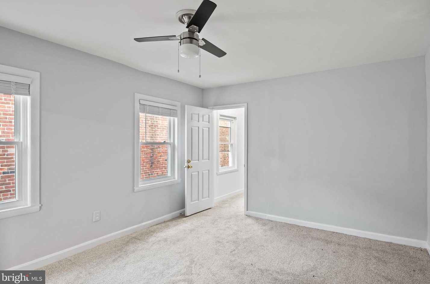 808 Hollins St, Baltimore MD  21201-1004 exterior